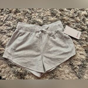 Lululemon Inner Glow short 3” Heathered Core Ultra Light Grey
